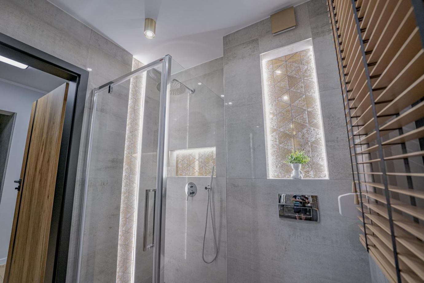 Apartament W Cieplicach Platinium Jelenia Gora Luaran gambar